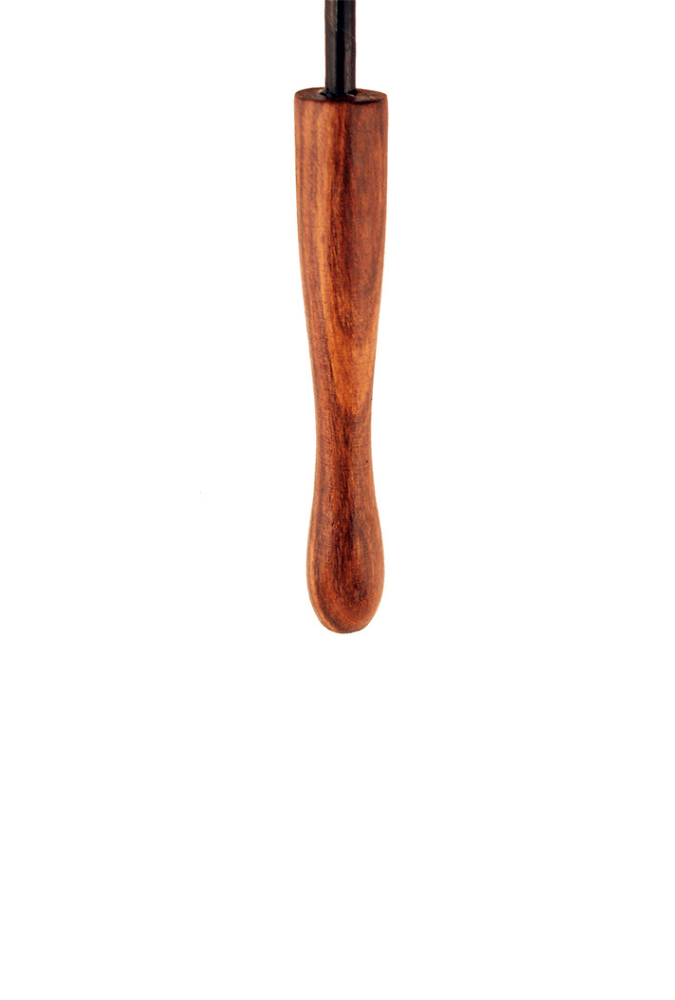 Riding crop with round wooden handle - Leather